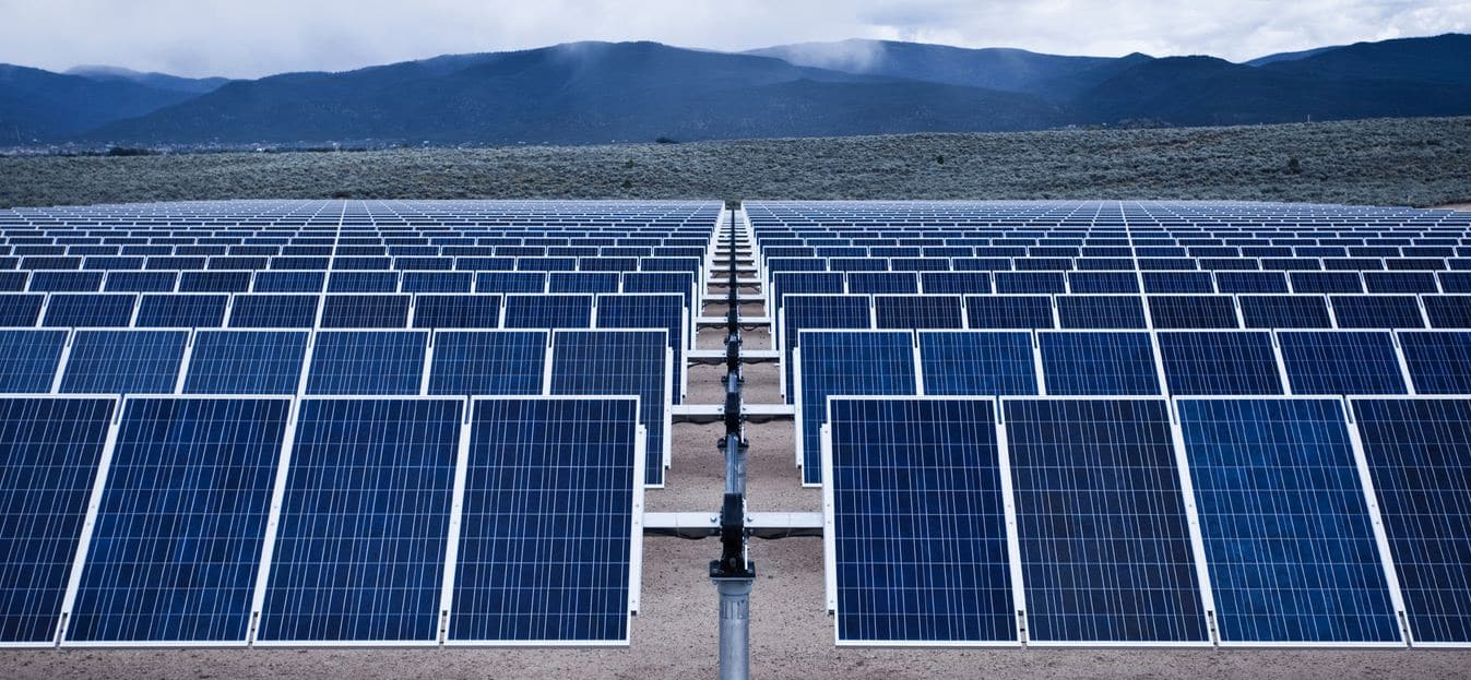 سرمایه گذاری در طرح توجیهی احداث نیروگاه خورشیدی 5 مگاواتی